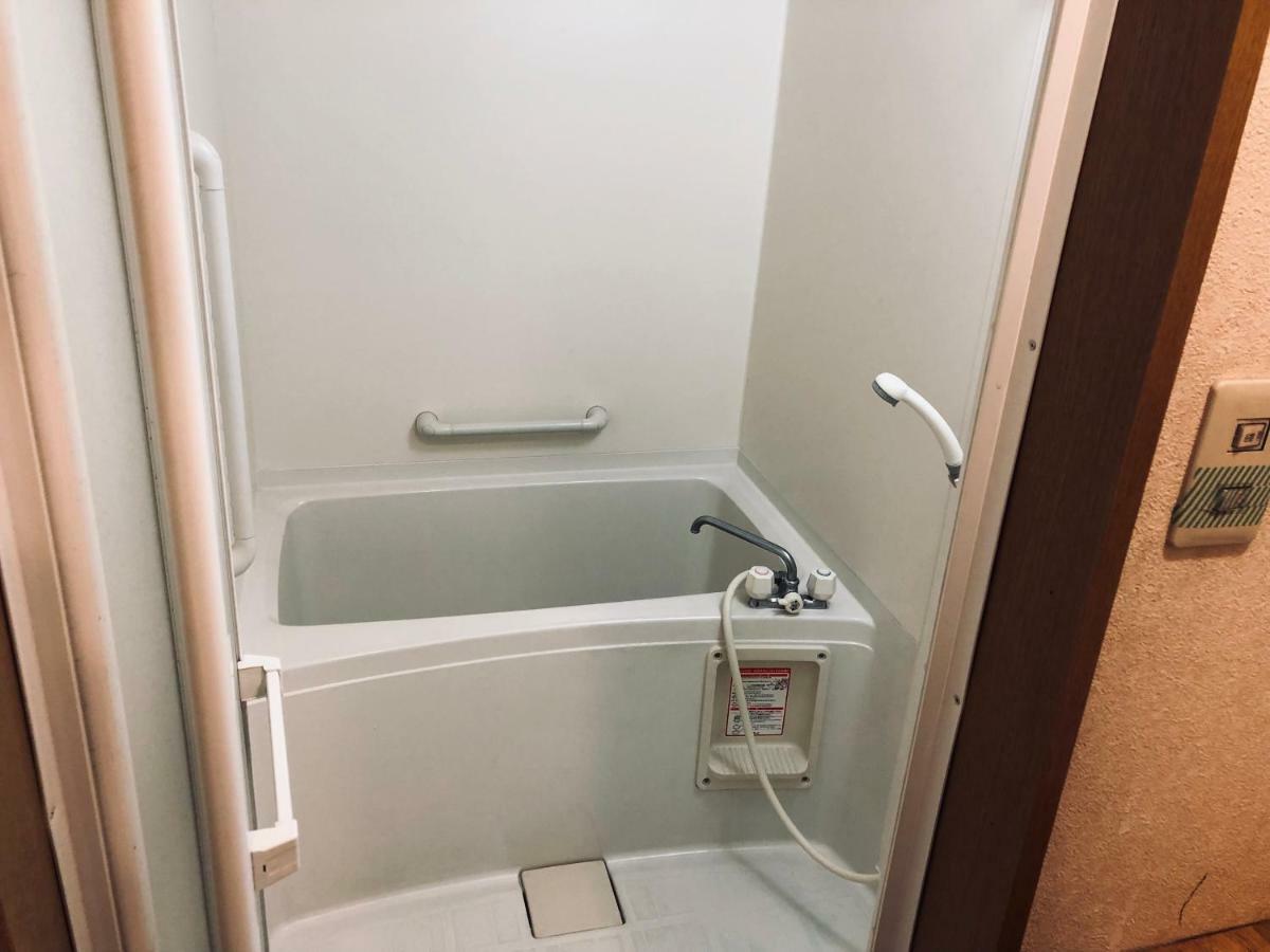 Tsuruya Guesthouse Hiroshima Exterior photo